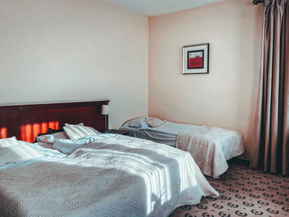 Astoria Bed & Breakfast Swarzędz Kültér fotó