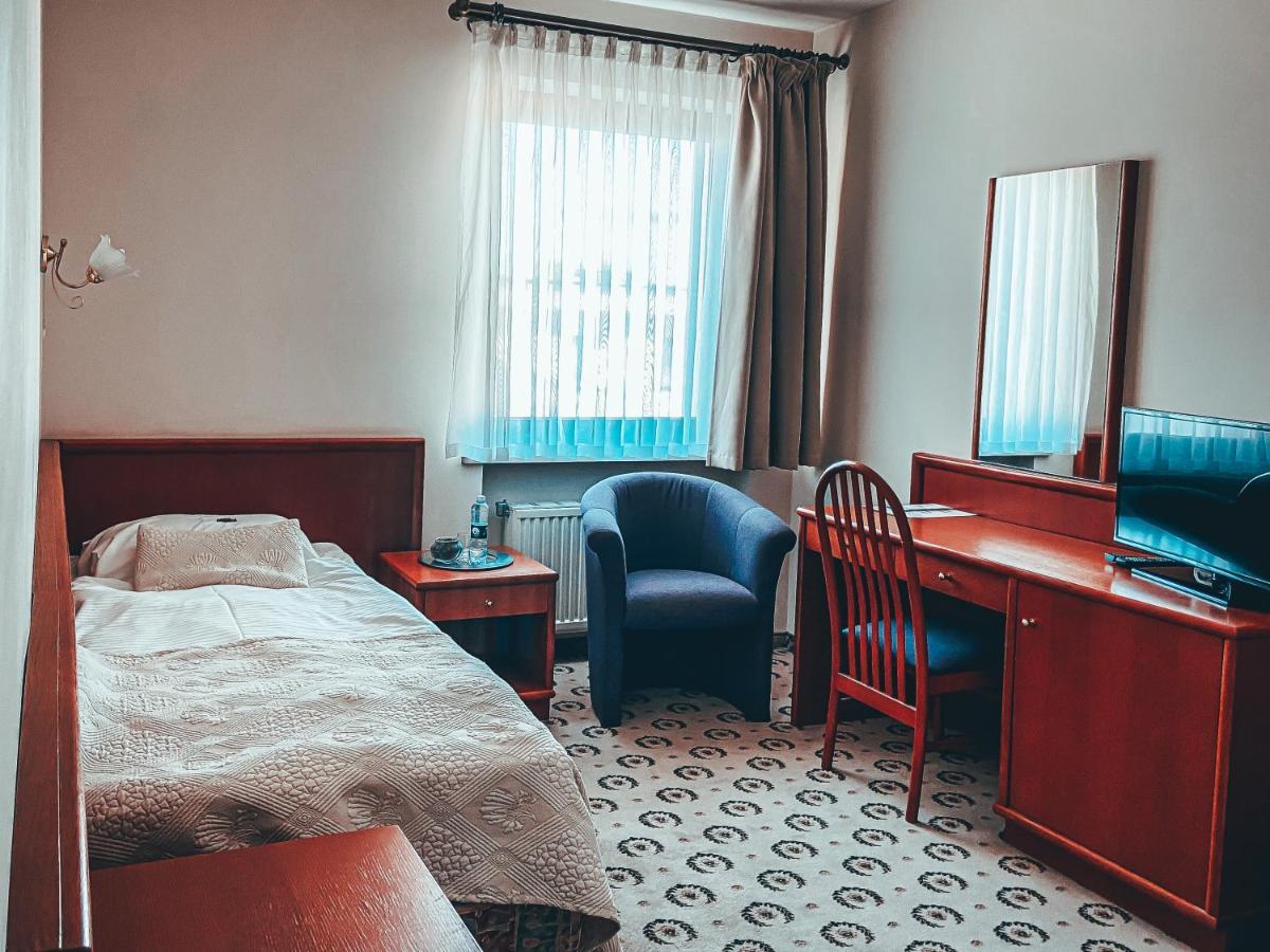 Astoria Bed & Breakfast Swarzędz Kültér fotó
