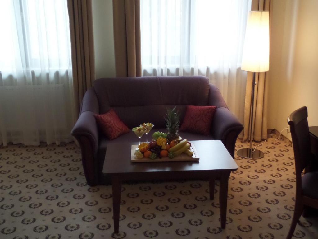Astoria Bed & Breakfast Swarzędz Kültér fotó